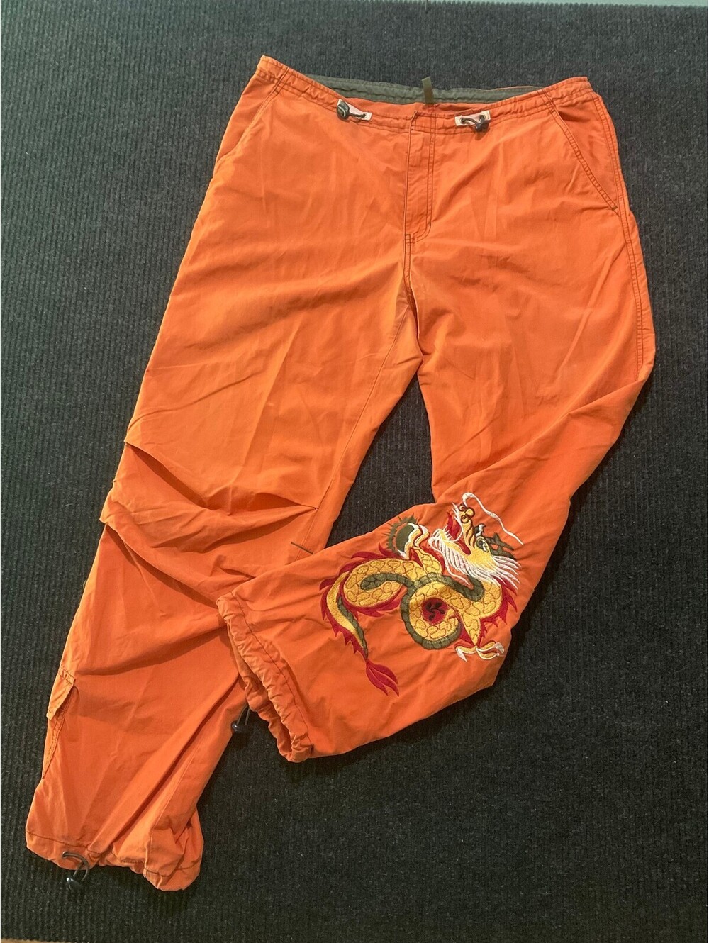 RARE Abercrombie & Fitch Orange Cargo Pants with Dragon Embroidery SZ m Y2K